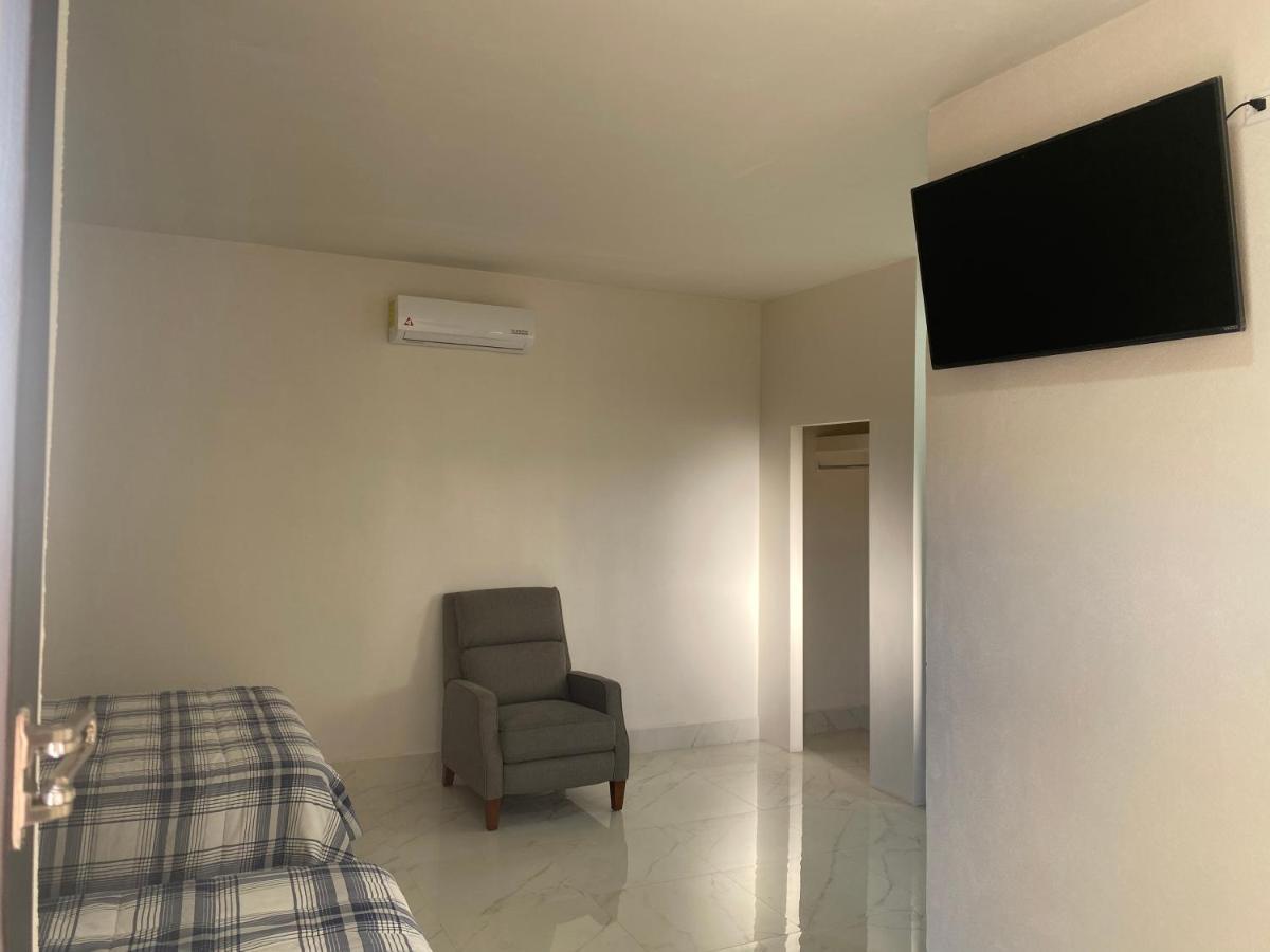 San Quintin Hotel & Rv Park Rosa Evelyn מראה חיצוני תמונה